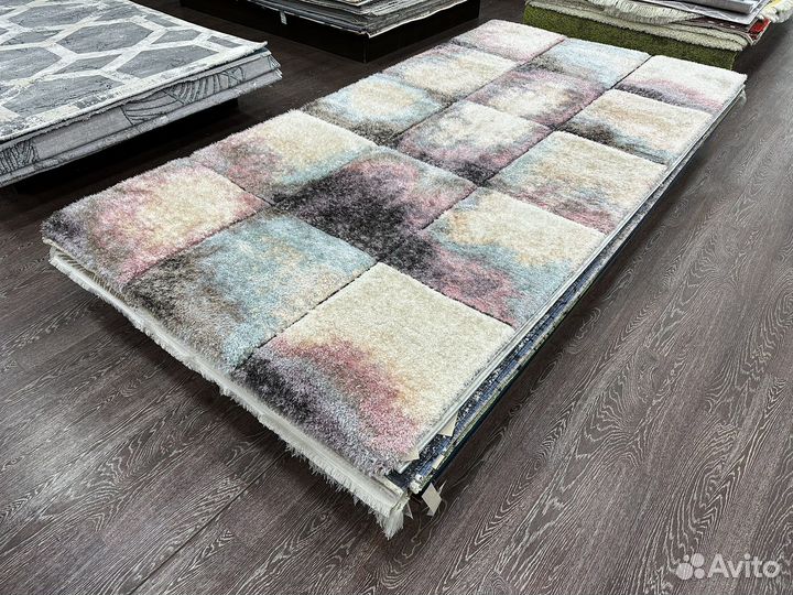 Ковер 1.6х3 с высоким ворсом, яркий