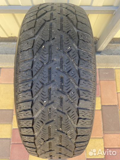 Шины 205 55 16 зимние б/у