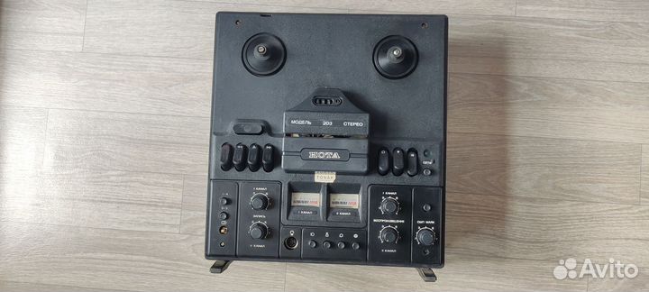 Магнитофон нота 203
