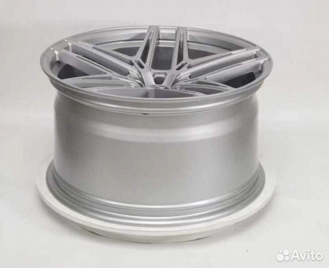 Кованые диски R22