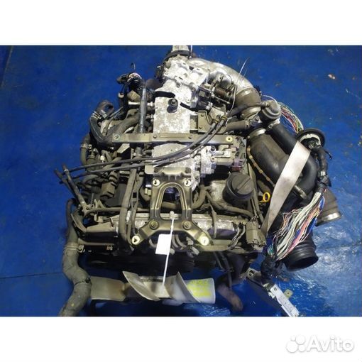 Двигатель двс с навесным nissan cima Y33 vq30det