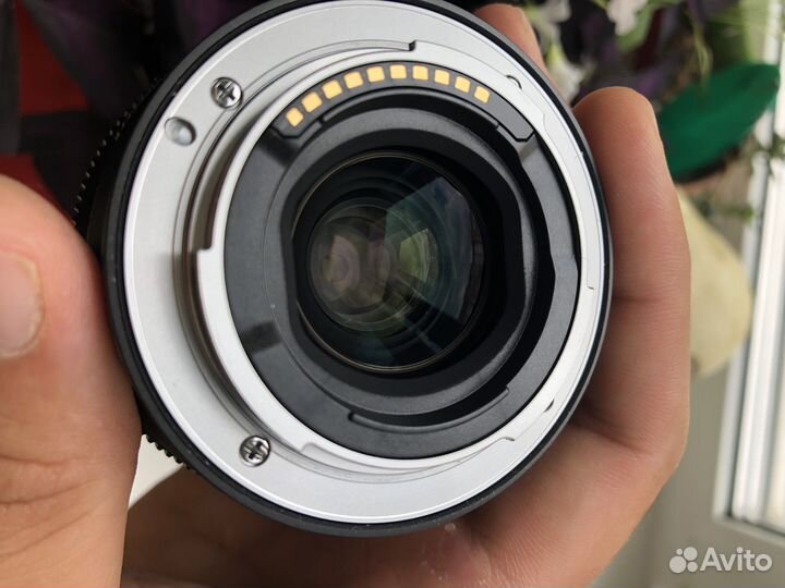 Объектив sony 40mm g f2.5