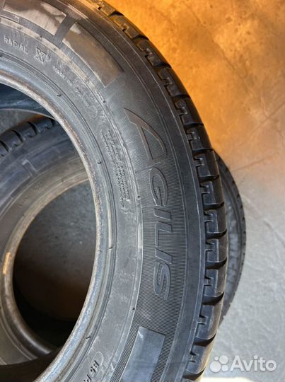 Michelin Agilis 225/65 R16C 110R