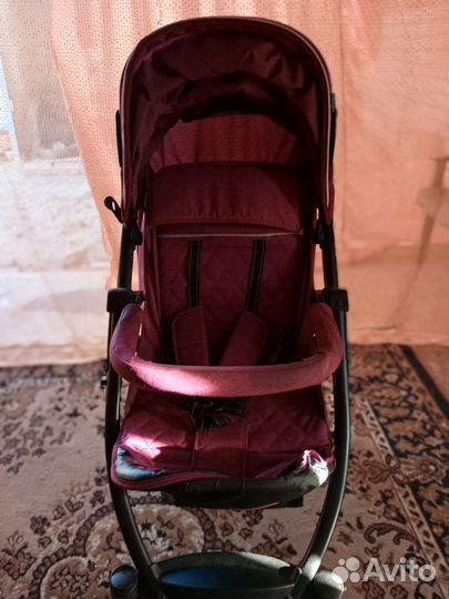Прогулочная коляска