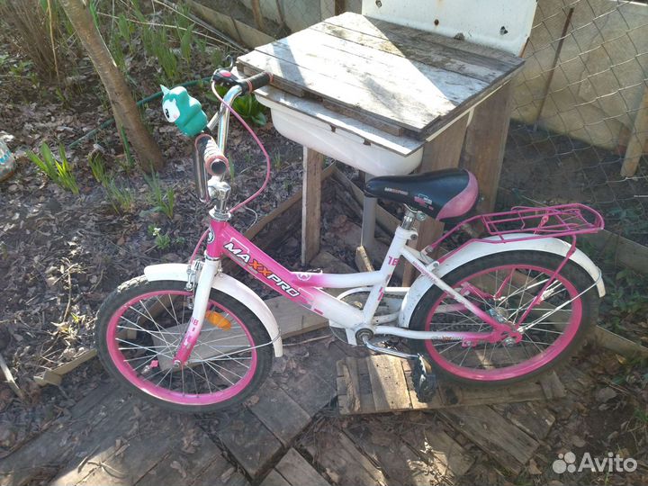 Детский велосипед 18