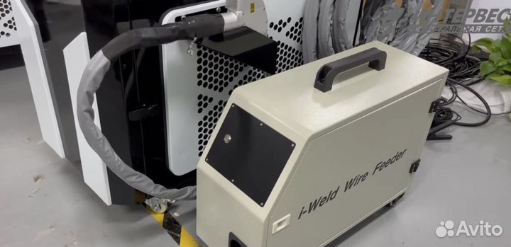 Лазерный сварочный аппарат