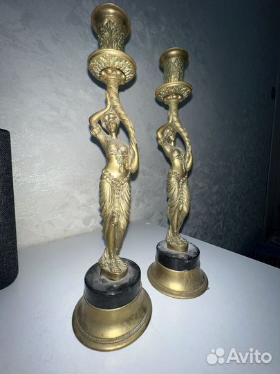 Подсвечник Девушка с Факелом