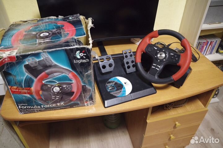 Игровой руль Logitech Formula Force EX