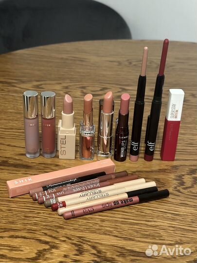 Набор косметики для губ пакетом