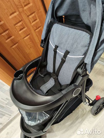 Прогулочная коляска urbini