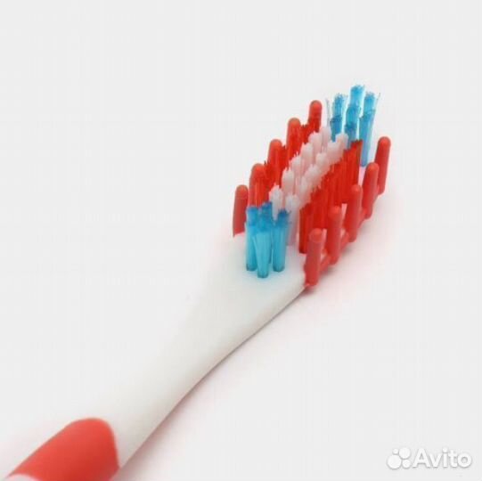 Зубная щетка 