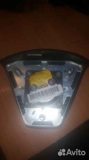 Cadillac SRX подушка безопасности в руль