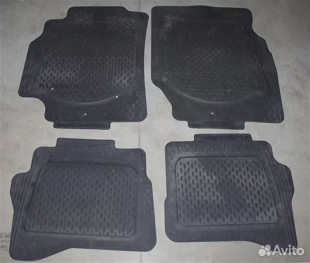 Коврики салона Nissan Almera Classic KE74495F89NS