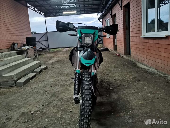 Avantis A7 enduro 250