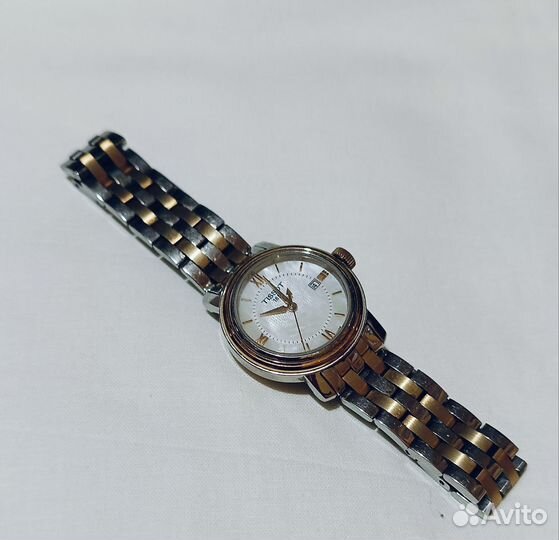 Часы женские tissot