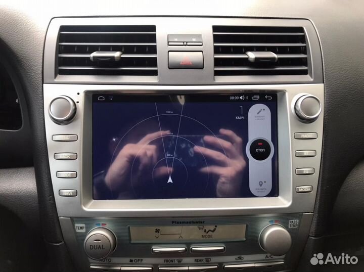 Магнитола Toyota Camry 40 Android с кнопками