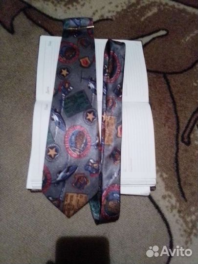 Галстук.Зажим для галстука