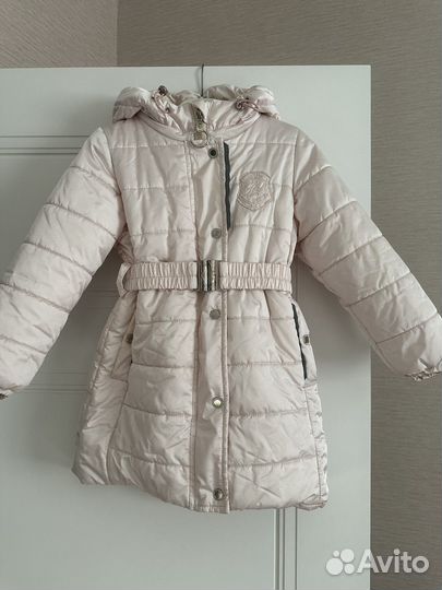 Куртка/пальто демисезон для девочки 116 р