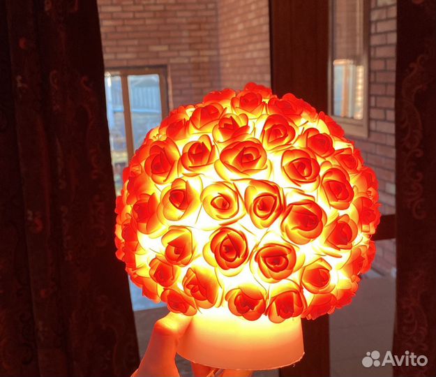 Светильник в виде букета