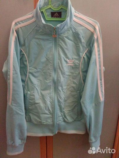 Спортивный костюм adidas