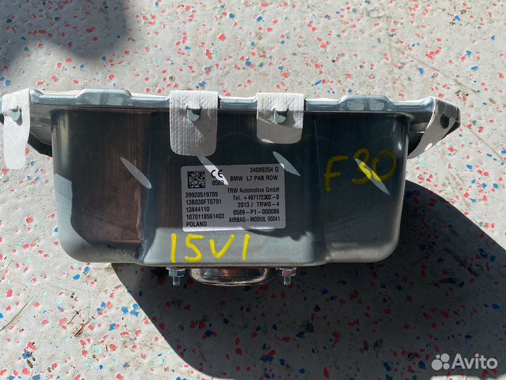 Подушка в торпеду BMW 3 F30