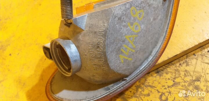 Указатель поворота передний левый для ваз 2115