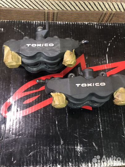 Суппорта Tokico Suzuki GSX-R 600-750 k8 k9