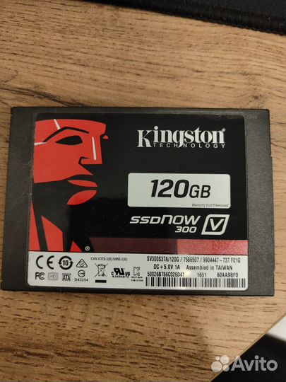 Жесткий диск Kigston ssdnow v300 120GB MLC