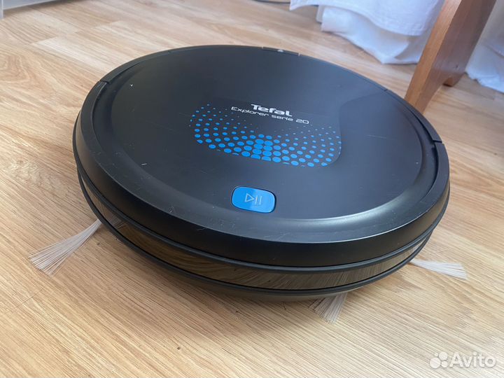 Робот пылесос