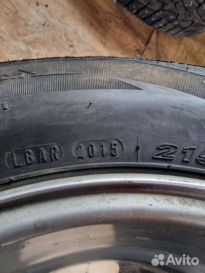 Nexen 215 65 16 зимние