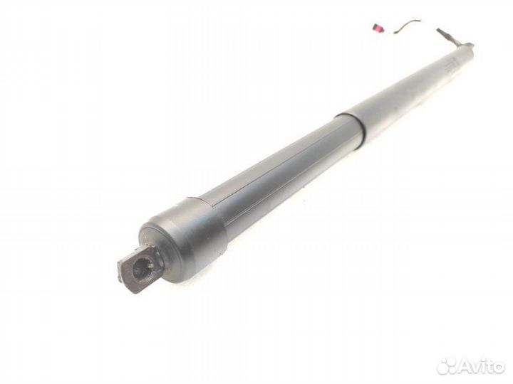 Амортизатор крышки багажника левый Land Rover