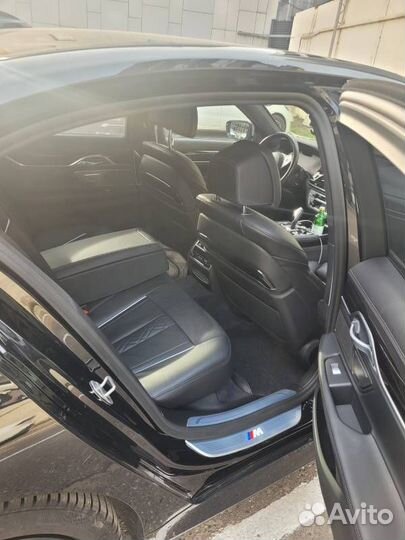 BMW 7 серия 3.0 AT, 2021, 19 379 км