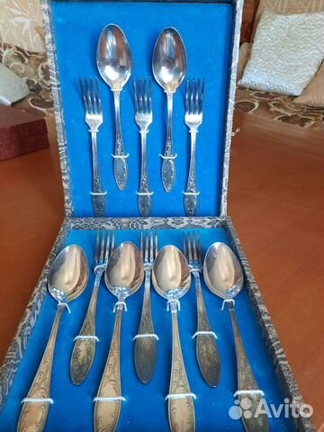 Набор столовых приборов мельхиоровый