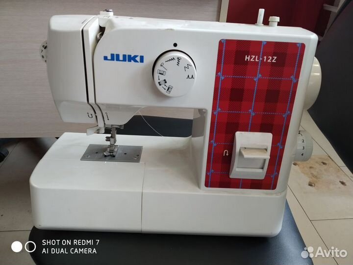 Швейная машина juki HZL-12Z