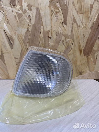 Указатель поворота skoda felicia левый