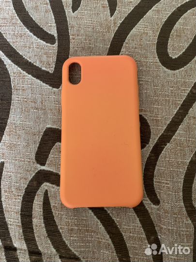 Чехлы на iPhone XR