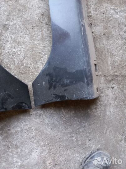 Обвес порогов на mazda 3