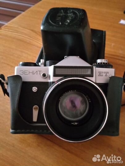 Фотоаппарат Зенит ет и Зенит-Е