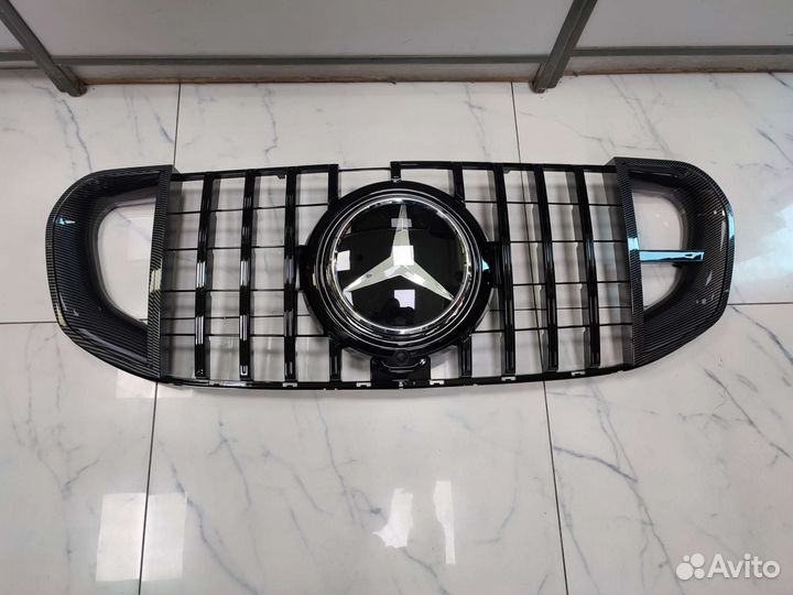 Решетка радиатора Mercedes-Benz Brabus Style