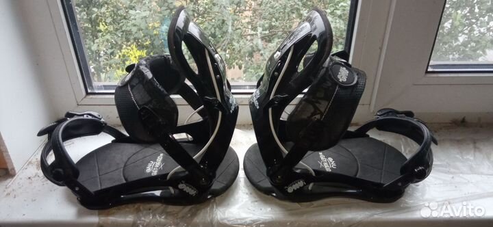 Крепление для сноуборда GNU