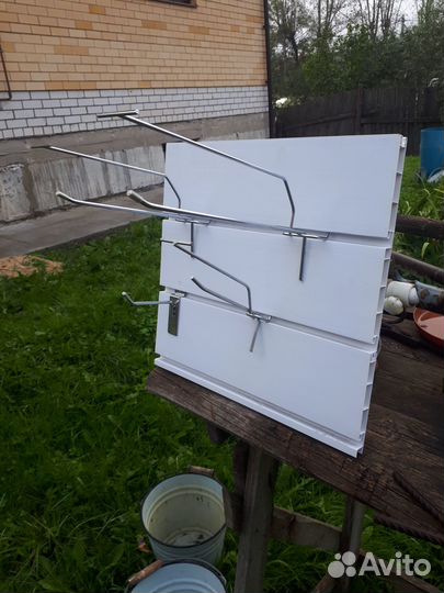 Крючки для экономпанелей
