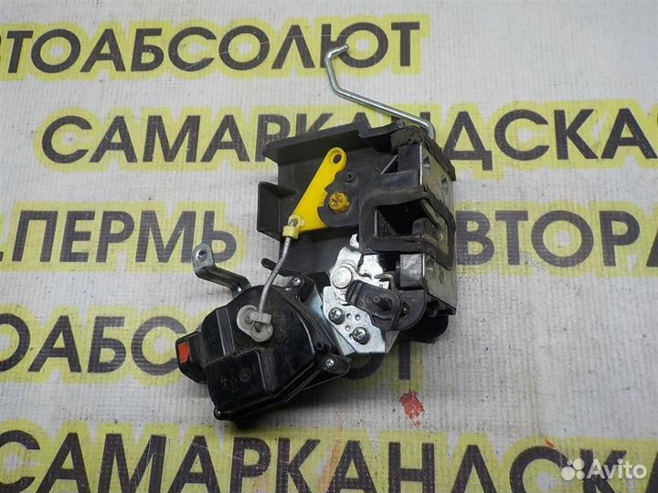 Замок двери передней правой KIA RIO II (JB) 2005