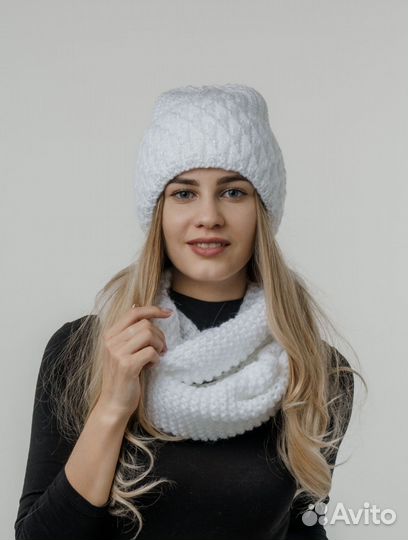 Новый Комплект шапка и снуд женский зимний