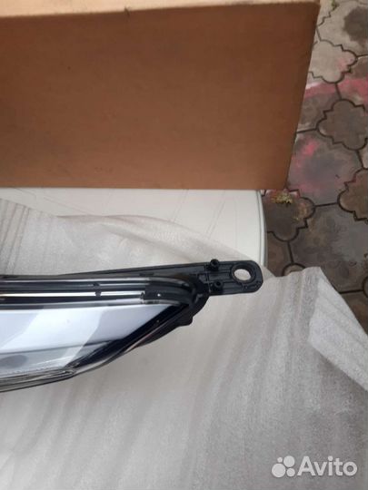 Фара левая Kia ceed2