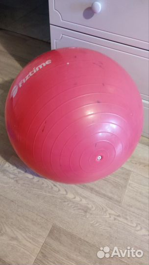 Гимнастический мяч фитбол