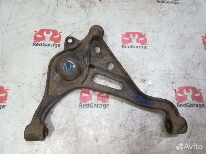 Рычаг передний левый Chevrolet Tracker H25A 2000