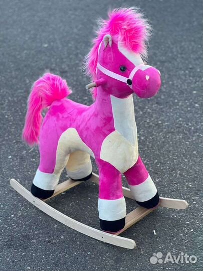 Качалка лошадь