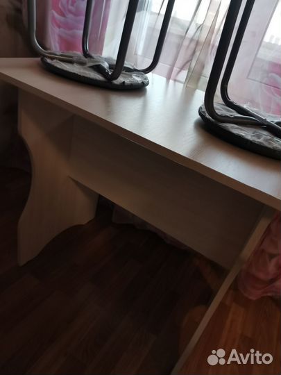 Кухонный стол бу