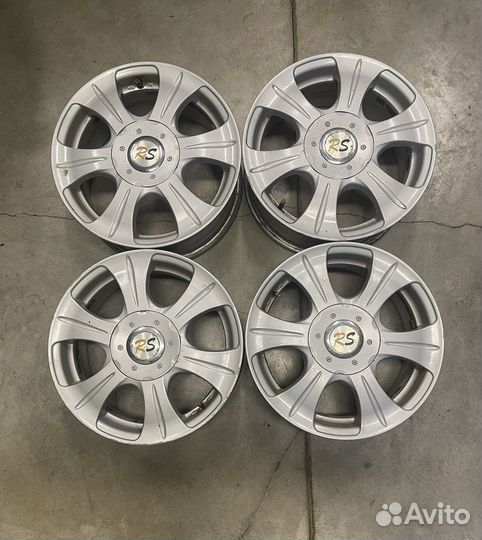 Продам Литые Диски R15