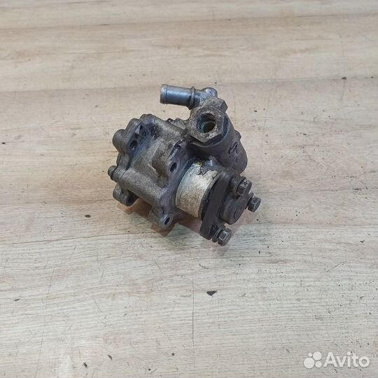 Насос гидроусилителя Bmw 5-Series E39 2.5 2000